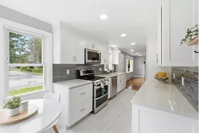 596 Elm St, Marlborough, MA 01752 - Photo 5