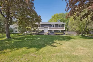 6 Thayer St, Northborough, MA 01532 - Photo 1