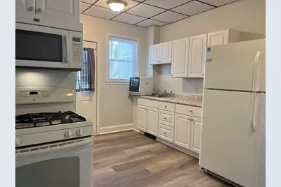3 Warren St #1F, Danvers, MA 01923 - Photo 1