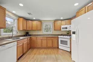 5 Deerfield Rd, Mashpee, MA 02649 - Photo 9