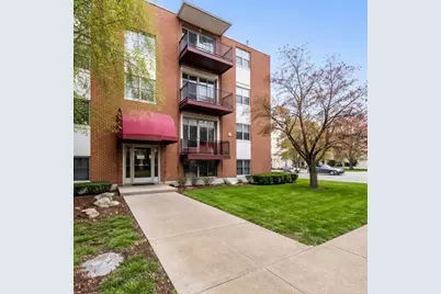 800 Hyde Park Ave #3, Boston, MA 02136 - Photo 1