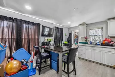 14 Condon St, Brockton, MA 02301 - Photo 9