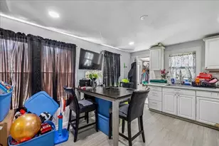 14 Condon St, Brockton, MA 02301 - Photo 9