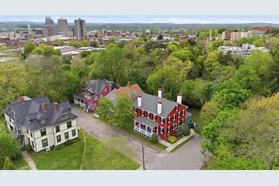 48 Madison Ave, Springfield, MA 01105 - Photo 39