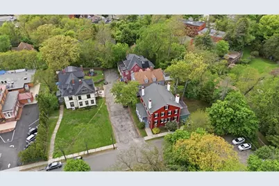 48 Madison Ave, Springfield, MA 01105 - Photo 35