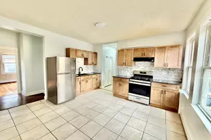 36 Spencer St, Boston, MA 02124 - Photo 3