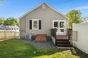 1 Egmont Ave, Billerica, MA 01821 - Photo 23
