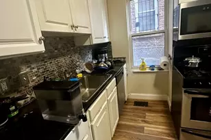 9 Chilcott Pl, Boston, MA 02130 - Photo 13