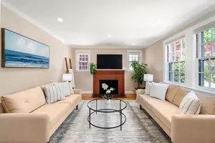 21 Rose Dr, Newton, MA 02465 - Photo 3
