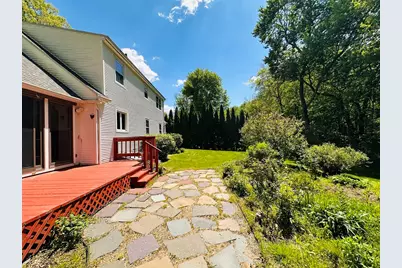 1193 Amostown Rd, West Springfield, MA 01089 - Photo 29