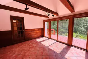 1193 Amostown Rd, West Springfield, MA 01089 - Photo 7