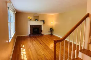 1193 Amostown Rd, West Springfield, MA 01089 - Photo 13