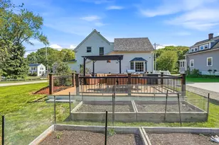 44 Pleasant St, Hopkinton, MA 01748 - Photo 33