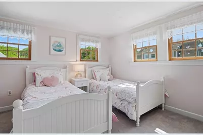 44 Pleasant Street, Hopkinton, MA 01748 - Photo 25