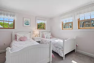 44 Pleasant St, Hopkinton, MA 01748 - Photo 25