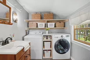 44 Pleasant St, Hopkinton, MA 01748 - Photo 19