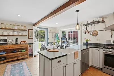 44 Pleasant Street, Hopkinton, MA 01748 - Photo 9