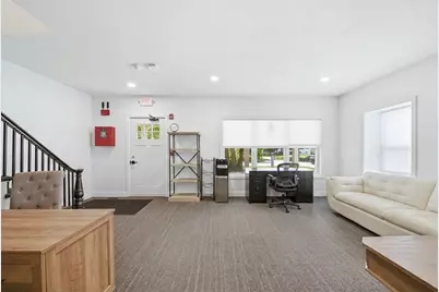 367 Main St, Oxford, MA 01540 - Photo 5