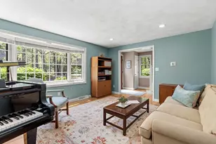 19 Pierce Ave, Westford, MA 01886 - Photo 13