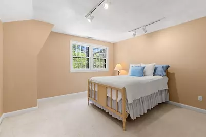 19 Pierce Ave, Westford, MA 01886 - Photo 27