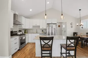 91 Newfield St, Plymouth, MA 02360 - Photo 9