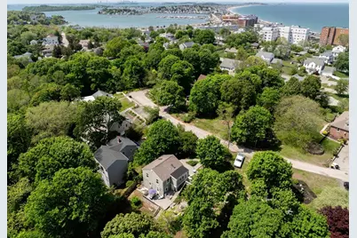 9 Shore Garden Rd, Hull, MA 02045 - Photo 9