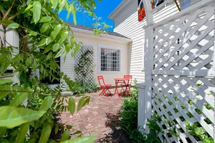 595 New Bedford Rd, Rochester, MA 02770 - Photo 37