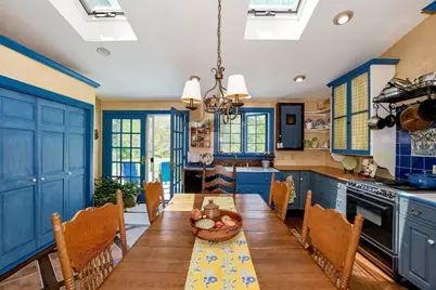 595 New Bedford Road, Rochester, MA 02770 - Photo 11
