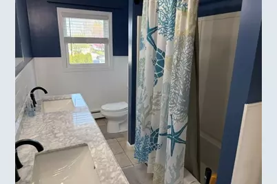 85 Kalmar St, Worcester, MA 01606 - Photo 17