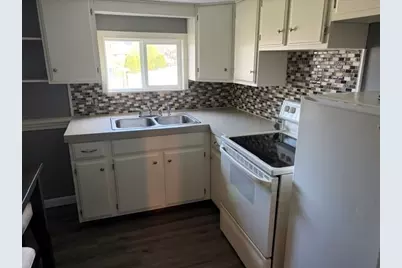 85 Kalmar St, Worcester, MA 01606 - Photo 23