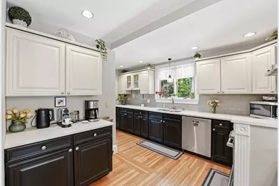 114 Maplewood Ter, Springfield, MA 01108 - Photo 15