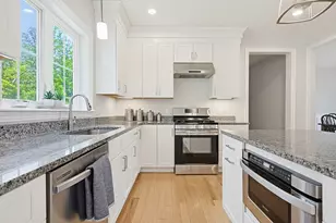 42 Caspian Way, North Attleboro, MA 02760 - Photo 9