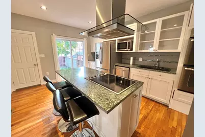 20 Wells Ave #1, Watertown, MA 02472 - Photo 3