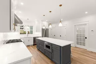 45 Maplewood, Watertown, MA 02472 - Photo 5