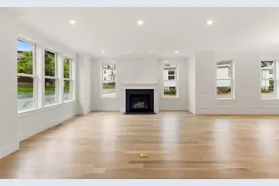 45 Maplewood #45, Watertown, MA 02472 - Photo 9
