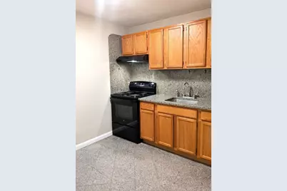 26 Willis St #33, Framingham, MA 01702 - Photo 3