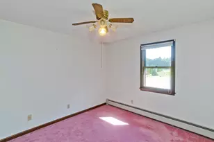 6 Pinewood Dr, Southampton, MA 01073 - Photo 23