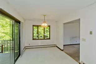 6 Pinewood Dr, Southampton, MA 01073 - Photo 9