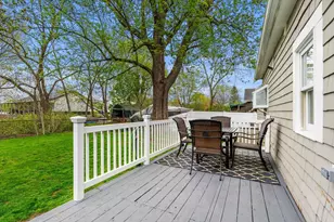 18 Forest Ave, Essex, MA 01929 - Photo 5