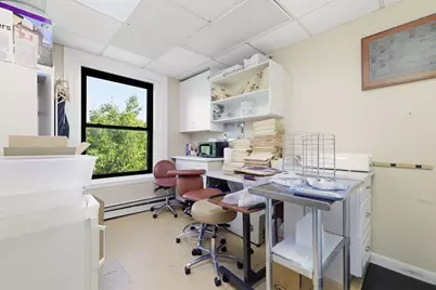 1051 Beacon #408, Brookline, MA 02446 - Photo 27