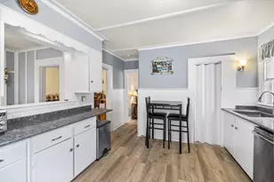 19 Trask St, Gloucester, MA 01930 - Photo 5