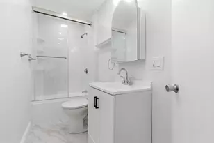 151 L St, Boston, MA 02127 - Photo 7
