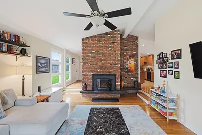67 Handy St, Attleboro, MA 02703 - Photo 15