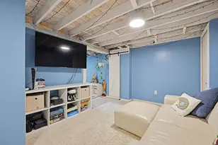 67 Handy St, Attleboro, MA 02703 - Photo 35