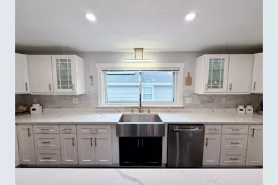 66 Newhall St, Revere, MA 02151 - Photo 5