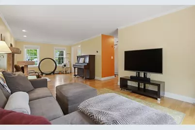 34 Harbor Light Road, Leominster, MA 01453 - Photo 9