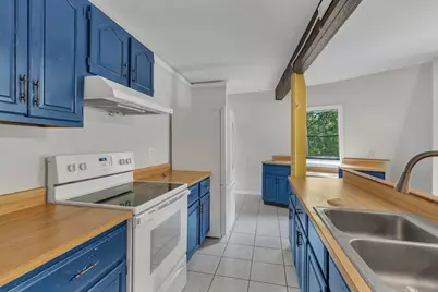 243 Oak St, Holliston, MA 01746 - Photo 7