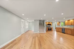 5R Brooks Rd, Gloucester, MA 01930 - Photo 9