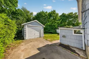 58 Kirkland St, Weymouth, MA 02190 - Photo 5