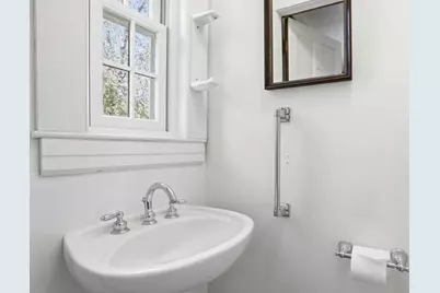 7 Chamberlain Rd, Westford, MA 01886 - Photo 11